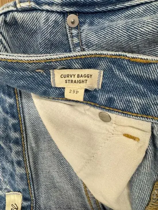 Madewell Curvy Baggy Straight Jeans in Light Wash Size 29P - Picture 3 of 10